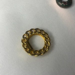 Gold tone, scarf holder